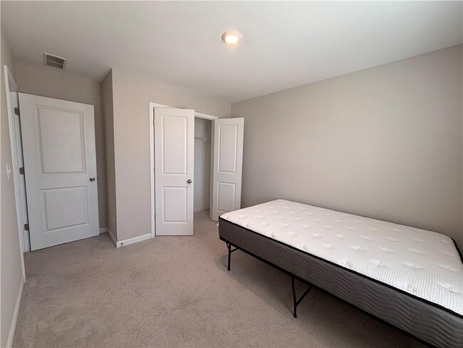 223 Wynn Wy in Pendergrass, GA - Building Photo - Building Photo