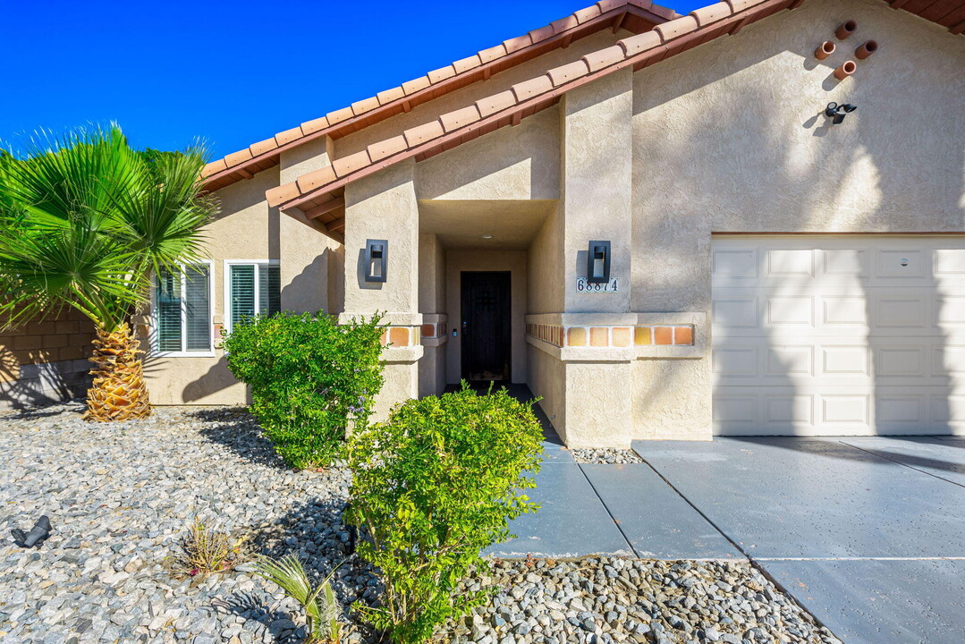 68874 Concepcion Rd in Cathedral City, CA - Building Photo