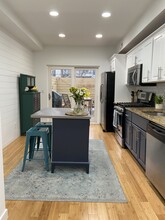 2050 E Fletcher St in Philadelphia, PA - Building Photo - Building Photo