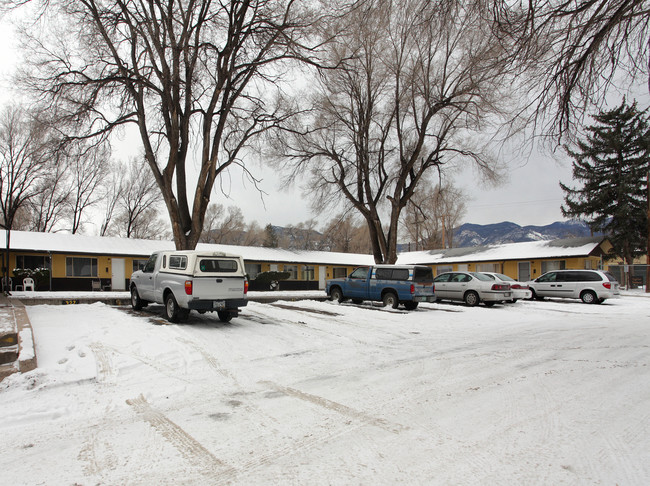 May Drive Apartments in Colorado Springs, CO - Building Photo - Building Photo