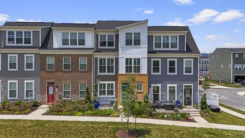 312 Furgeson Ln in Frederick, MD - Building Photo