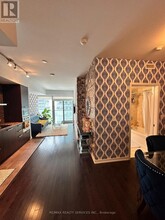 12-912 York St in Toronto, ON - Building Photo - Building Photo