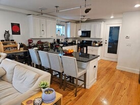 14 Fern St in Boston, MA - Building Photo