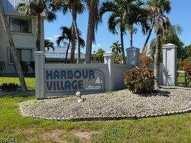 3914 Orange Grove Blvd in North Fort Myers, FL - Building Photo