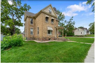 164 S Washington St in Waterloo, WI - Building Photo