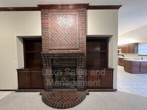 3053 SW 92nd St in Oklahoma City, OK - Building Photo - Building Photo