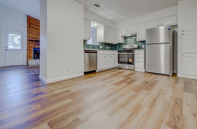 1306 Bonnie Brae St in Austin, TX - Building Photo - Building Photo