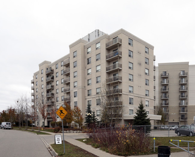 Auburn Green in Waterloo, ON - Building Photo - Building Photo