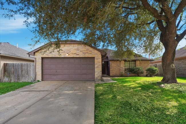 property at 7011 Lost Thicket Dr