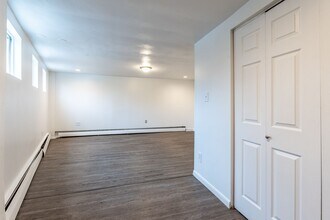 2233 Arlington Ave in Pittsburgh, PA - Building Photo - Building Photo