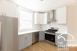 4847 N Wolcott Ave, Unit G in Chicago, IL - Building Photo