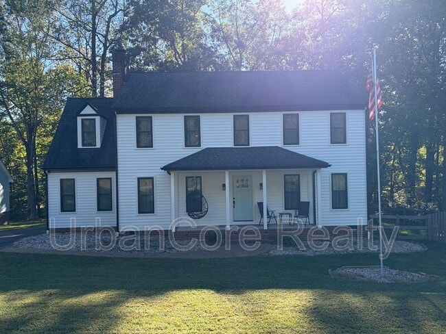 7949 Flag Tail Dr in Midlothian, VA - Building Photo - Building Photo