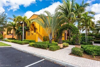 9088 Chula Vista St in Naples, FL - Building Photo - Building Photo