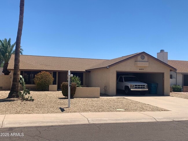 6827 E Phelps Rd in Scottsdale, AZ - Building Photo - Building Photo