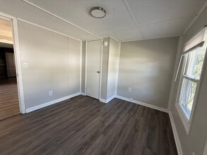 412 W 6th St in Metropolis, IL - Building Photo - Building Photo