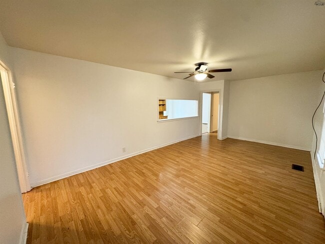 3912 Gayle Ave in Wichita Falls, TX - Building Photo - Building Photo