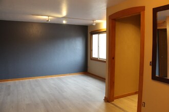 7 Cypress Ct in Steamboat Springs, CO - Building Photo - Building Photo