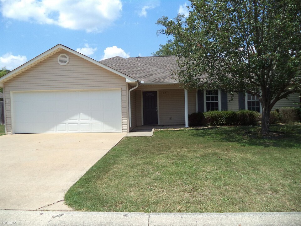 124 Wintergreen Ct Photo