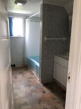 347 Garfield Ave in Newark, OH - Building Photo - Building Photo