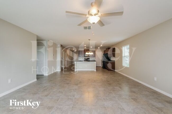 10501 Fairy Moss Ln in Riverview, FL - Building Photo - Building Photo
