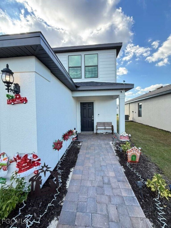 1032 Caloosa Breeze Dr in La Belle, FL - Building Photo - Building Photo