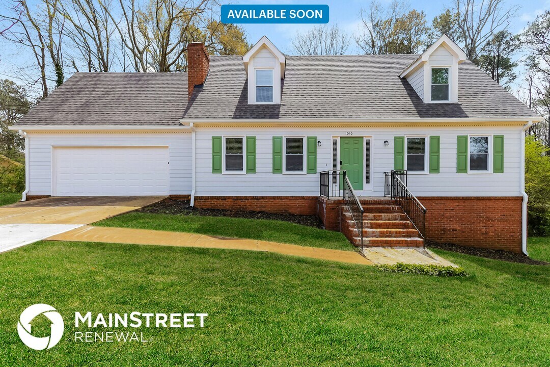 1616 Quail Run SW in Conyers, GA - Building Photo