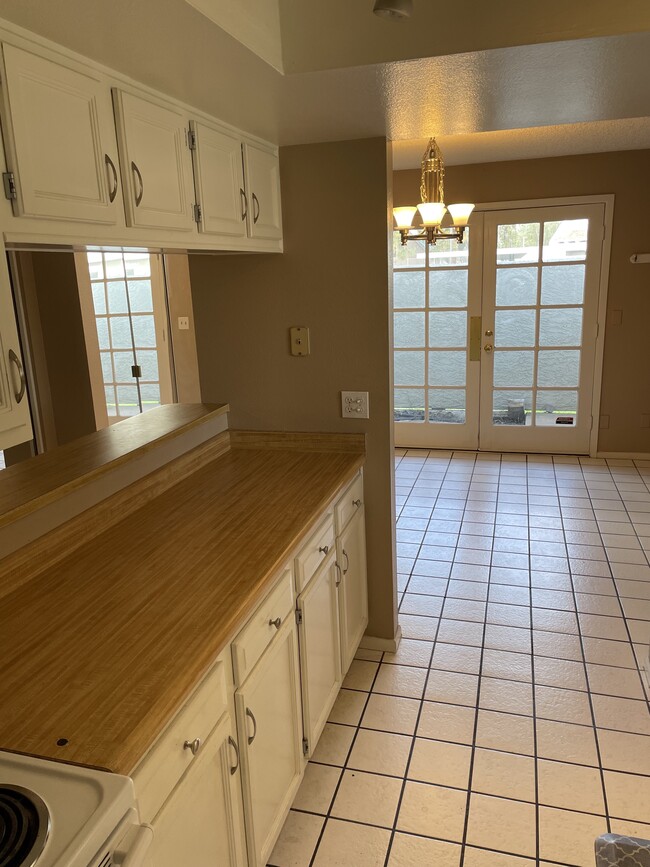 property at 850 S River Dr
