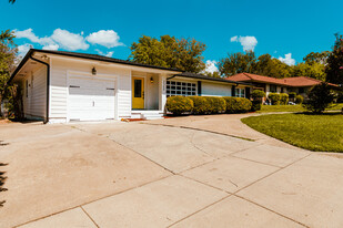 3300 Medina Avenue in Fort Worth, TX - Building Photo