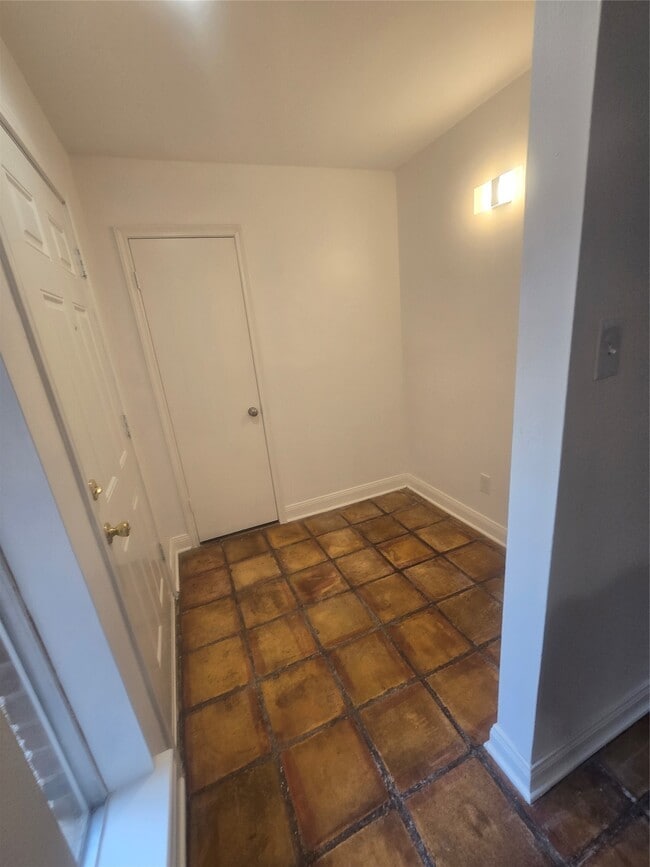 property at 7622 Teal Run Dr