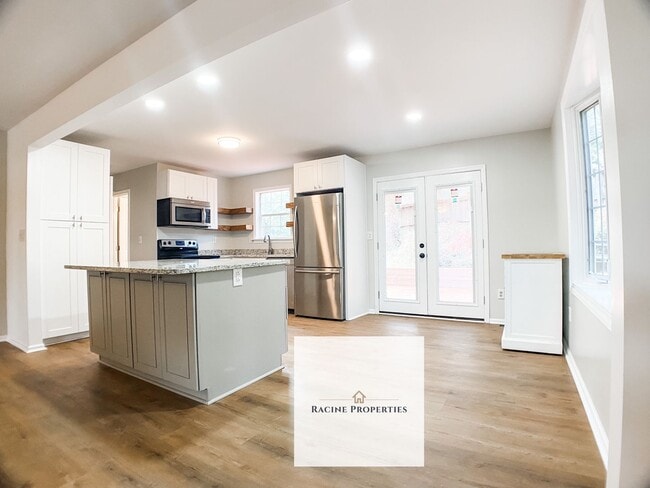 48 Townes Square Ln in Greenville, SC - Building Photo - Building Photo