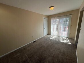 4833 Del Sol Rd in Colorado Springs, CO - Building Photo - Building Photo