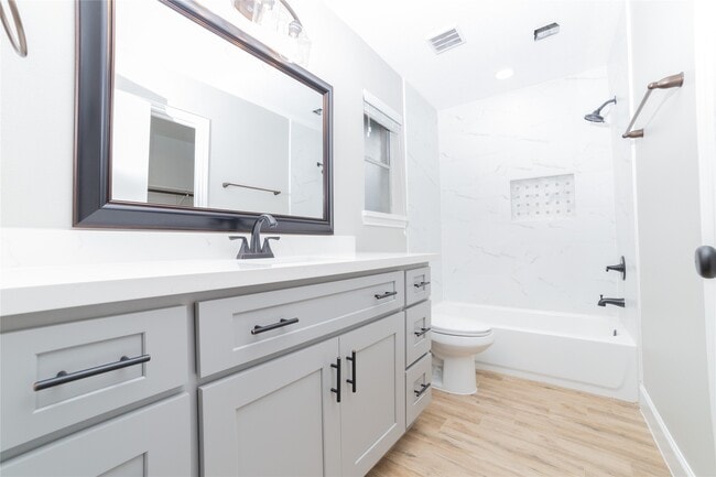 property at 5823 Toddington Rd