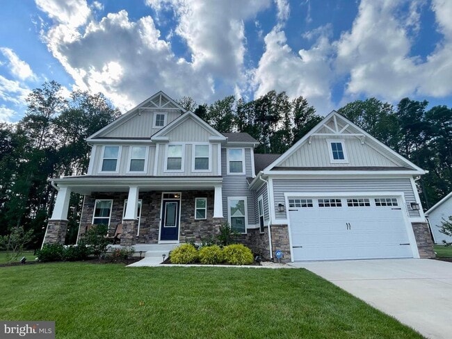 property at 31219 Barefoot Cir