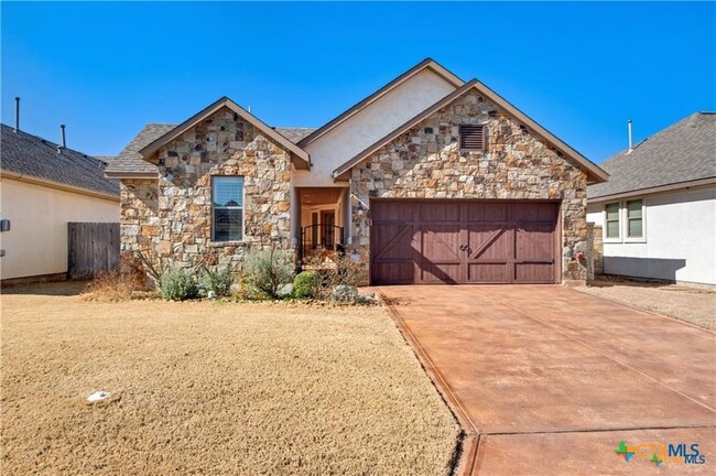 1213 Gruene Vine Ct