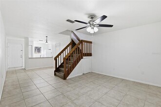 2219 SW 39th Way in Gainesville, FL - Building Photo - Building Photo