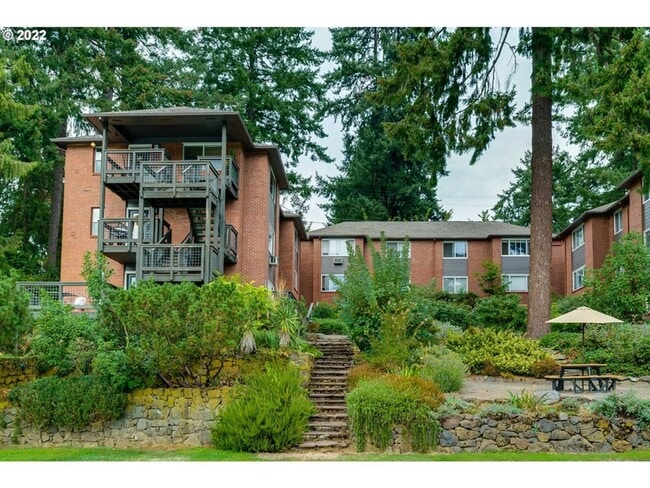 property at 246 Ridgeway Rd