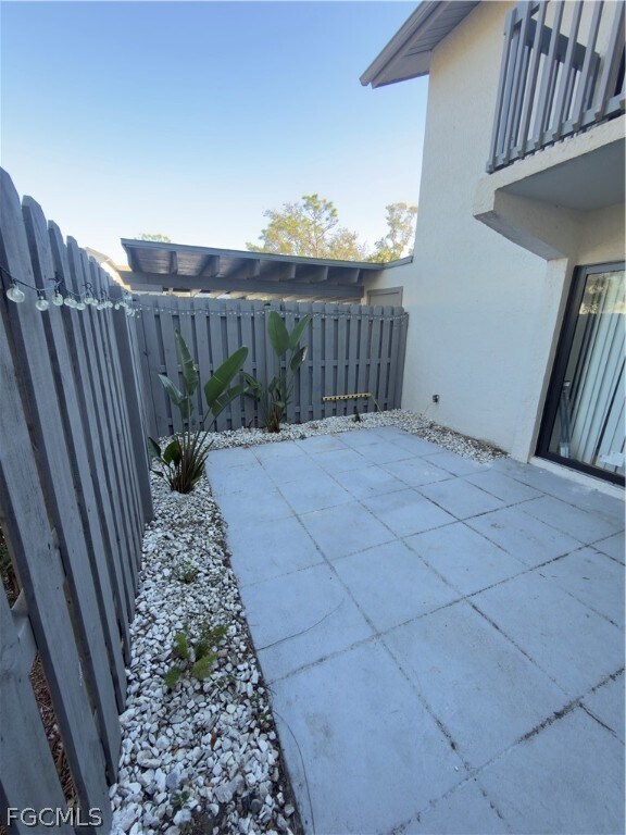 17455 Silver Fox Dr in Ft. Myers, FL - Building Photo - Building Photo