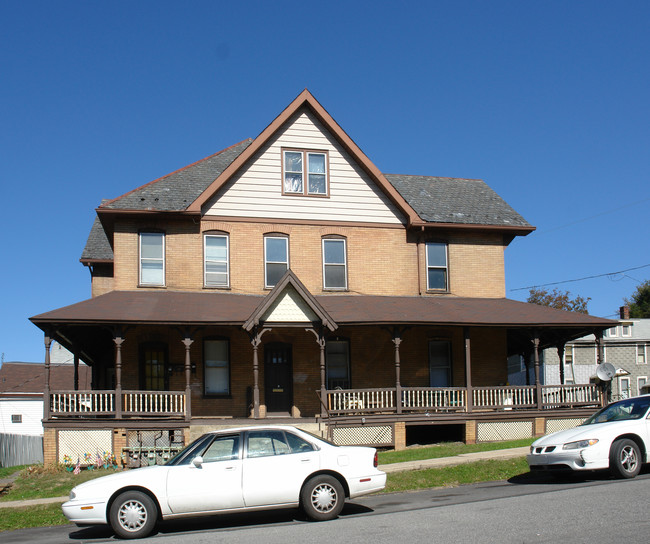 318-320 Brandon Ave in Williamsport, PA - Building Photo - Building Photo