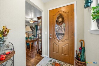 619 Strings Dr in San Antonio, TX - Building Photo - Building Photo