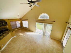 14121 Sapphire Bay Cir in Orlando, FL - Building Photo - Building Photo