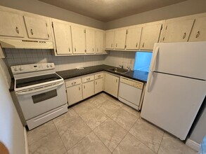 7850 Camino Real, Unit O420 in Miami, FL - Building Photo - Building Photo