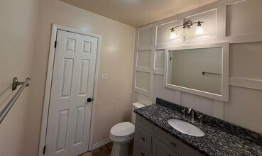 5235 Long Ave in Chicago, IL - Building Photo - Building Photo