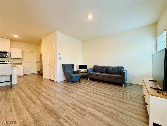 property at 502 Foothill Cove Ln