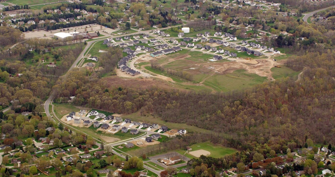 Ravines at Inwood in Rockford, MI - Building Photo