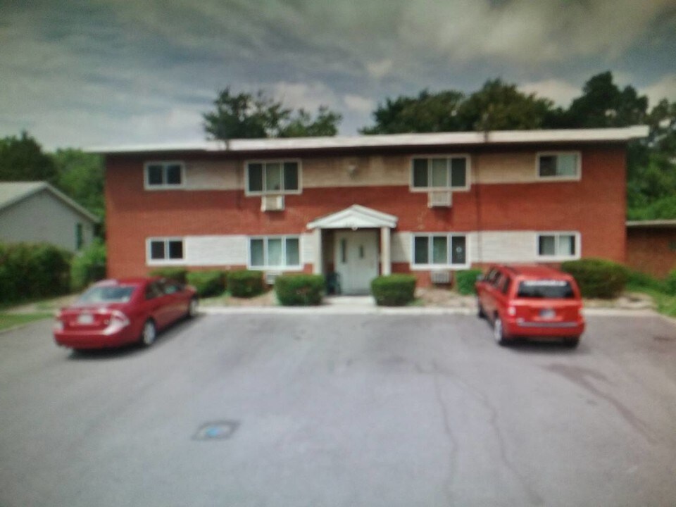5340 Pennsylvania St in Merrillville, IN - Building Photo