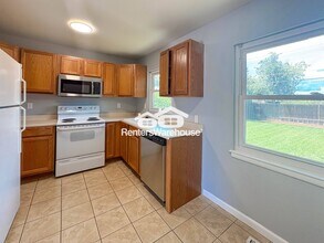 1177 Alton St in Aurora, CO - Building Photo - Building Photo