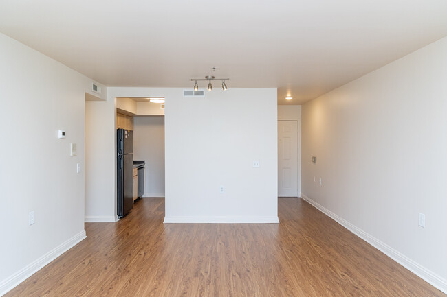 Crawford Square Apartments in Pittsburgh, PA - Foto de edificio - Interior Photo