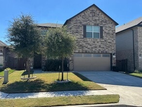 505 Weizenbock Ln in Austin, TX - Building Photo - Building Photo