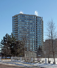 5 Rowntree Rd in Toronto, ON - Building Photo - Building Photo