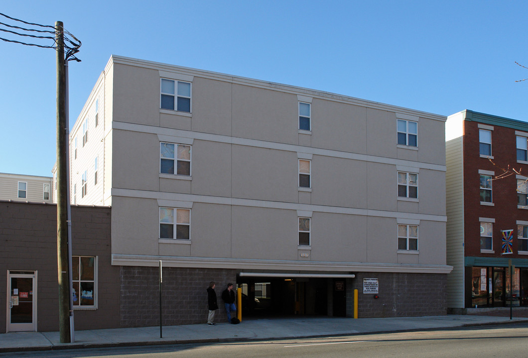 Pine Court I in Richmond, VA - Foto de edificio